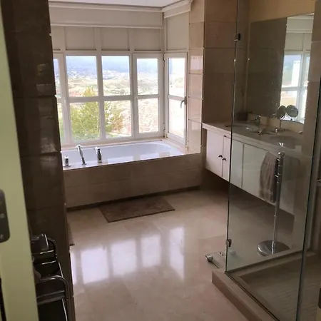 Villa 27 Monte Alto